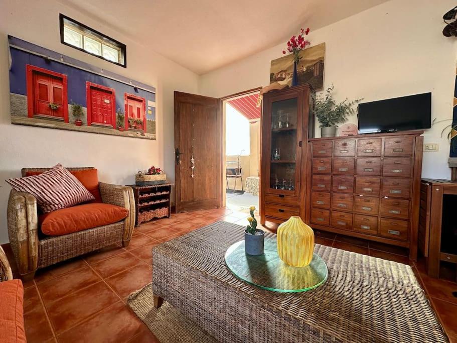 הוילה סנטה קרוז דה טנריף Peaceful Oasis With Magical Sea Views And A Pool מראה חיצוני תמונה