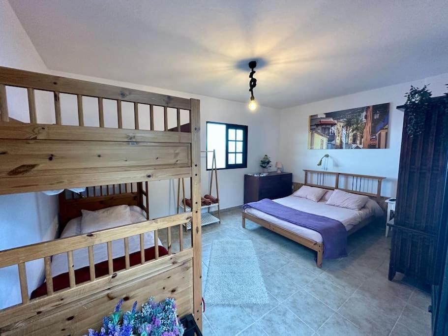 הוילה סנטה קרוז דה טנריף Peaceful Oasis With Magical Sea Views And A Pool מראה חיצוני תמונה