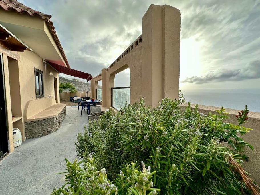 הוילה סנטה קרוז דה טנריף Peaceful Oasis With Magical Sea Views And A Pool מראה חיצוני תמונה