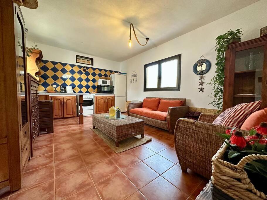 הוילה סנטה קרוז דה טנריף Peaceful Oasis With Magical Sea Views And A Pool מראה חיצוני תמונה